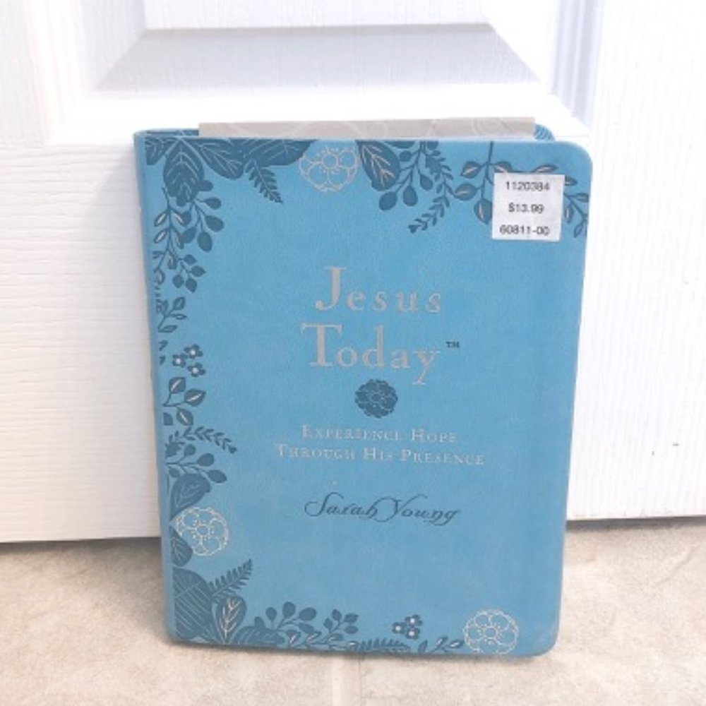 NEW Leather Jesus Today By Sarah Young (Experience Hope through his presence)